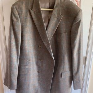 Men’s Suit Size 50L